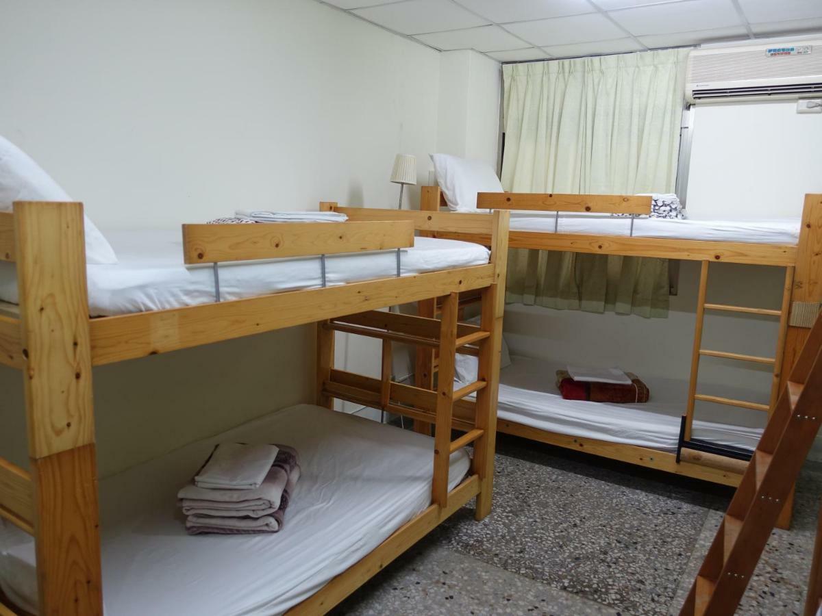 Kite Hostel Chiayi City Exteriör bild